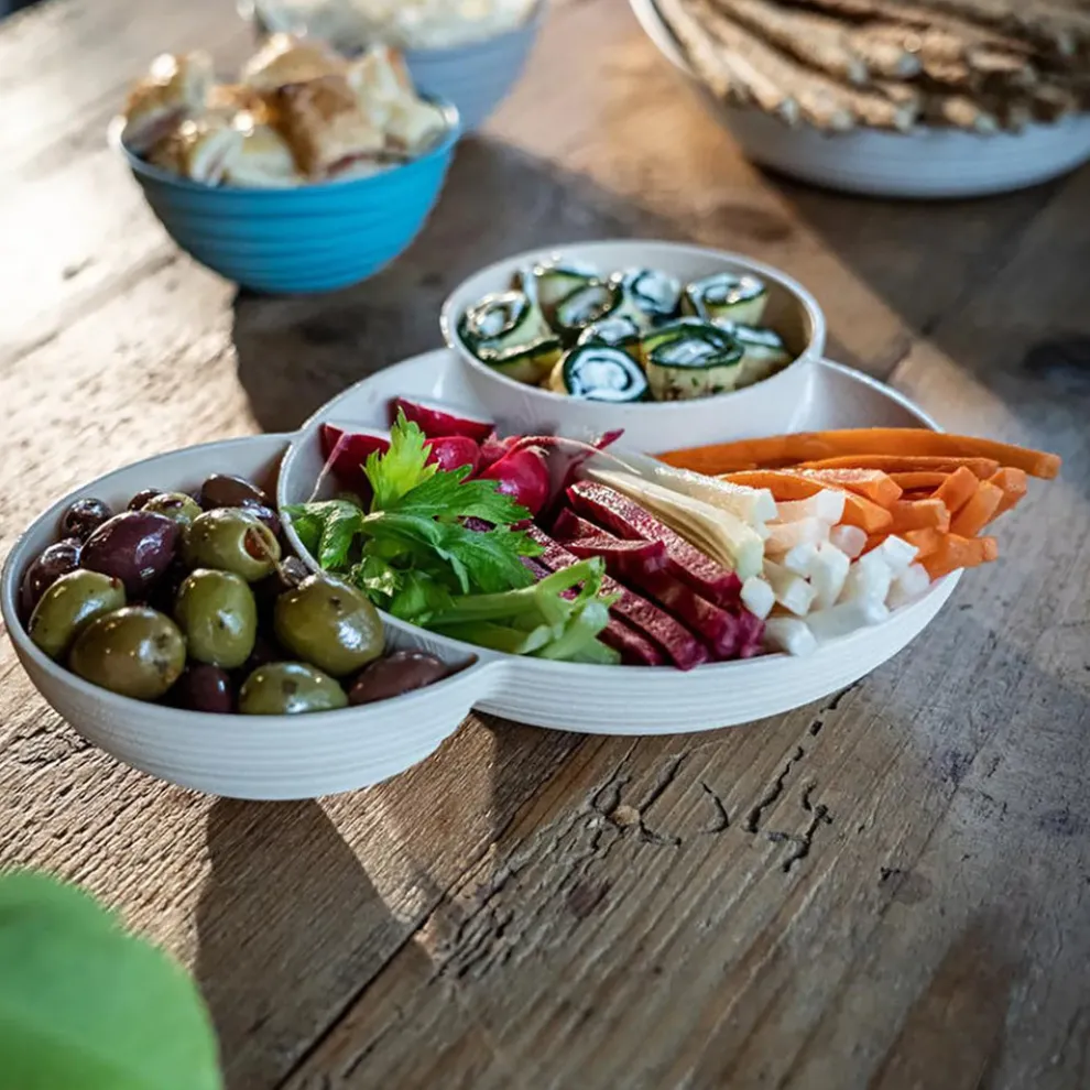 Guzzini Tierra 3-Compartment Snack Bowl, Brown