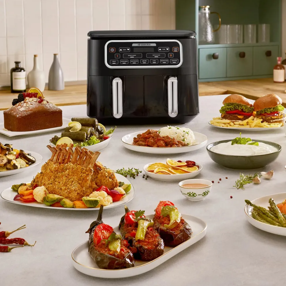 Karaca Air Cook Duo 2-in-1 Air Fryer with Stew Function, 8L, 2500W, Black Chrome