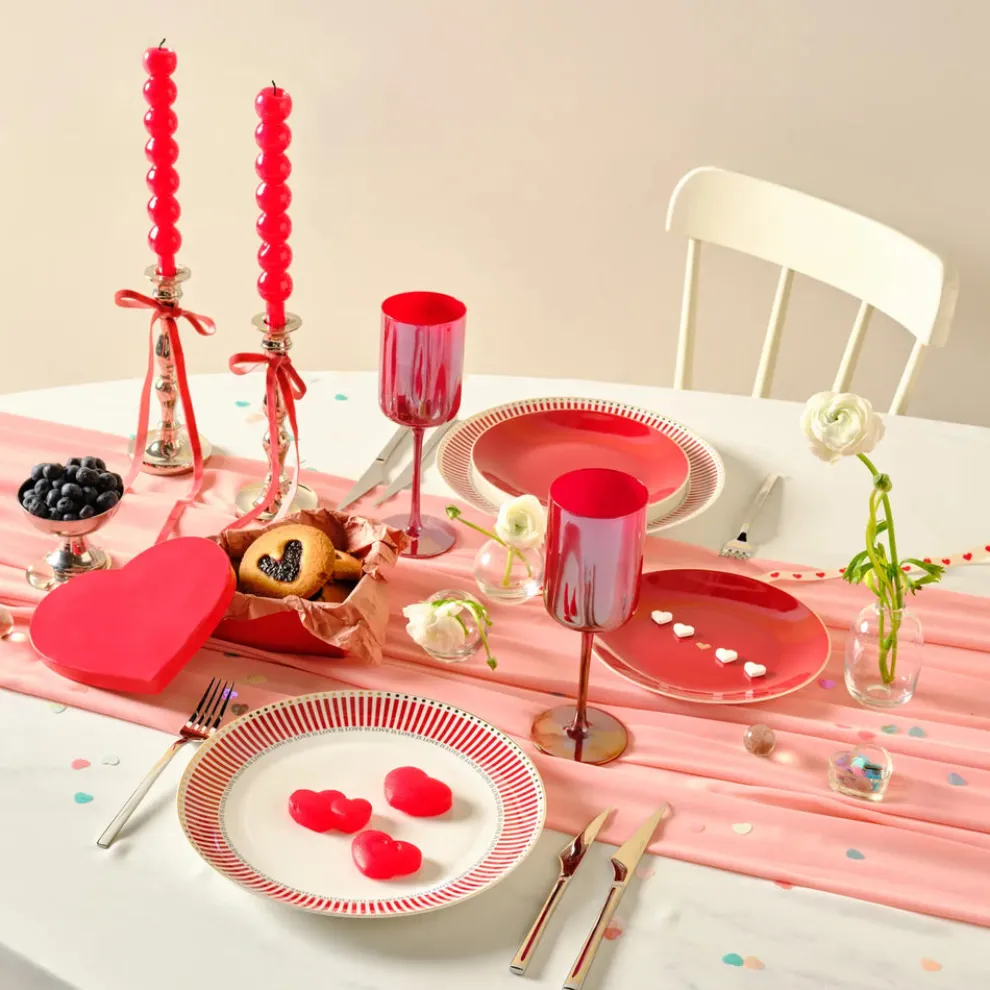 Karaca Amour 6-Piece Bone China Dinner Set for 2 People, Red Multi