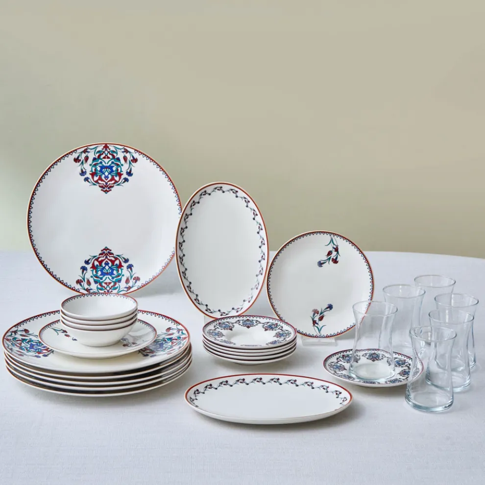 Karaca Bone China Nakkaş 26-Piece Serveware Set for 6 People, Multi