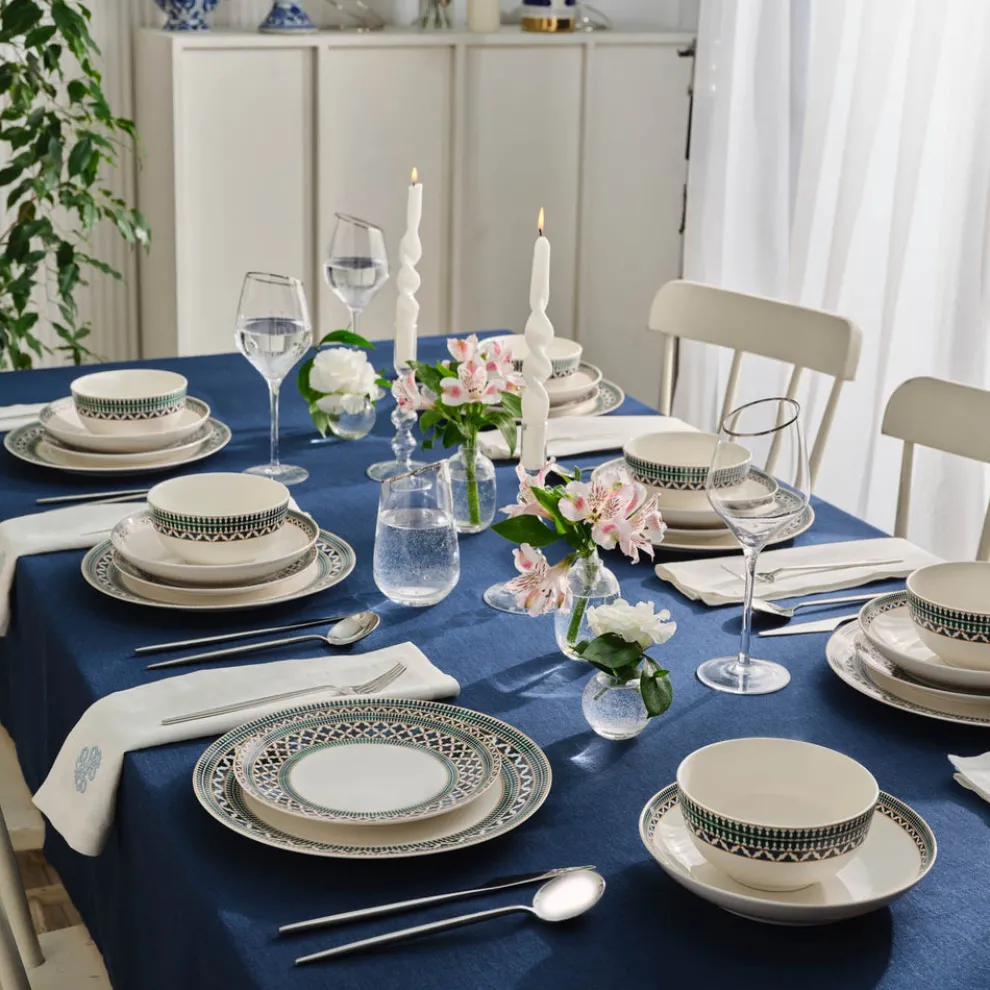 Karaca Cordoba 24-Piece Bone China Dinner Set for 6 People, Multi