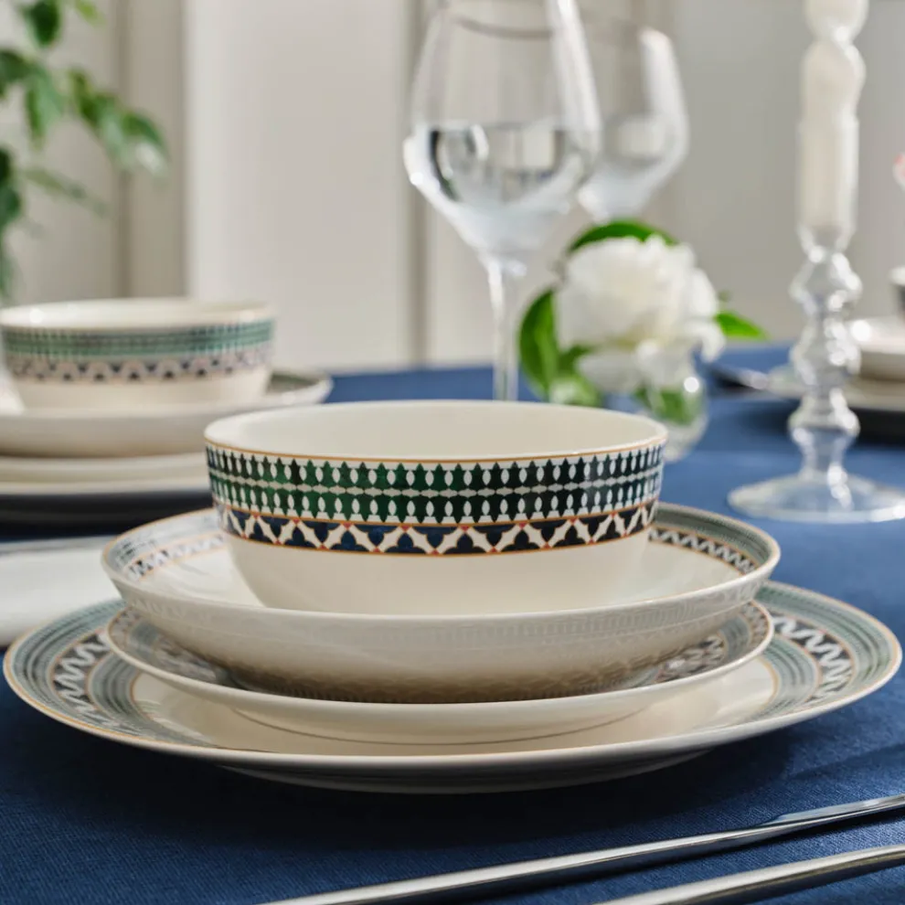 Karaca Cordoba 24-Piece Bone China Dinner Set for 6 People, Multi