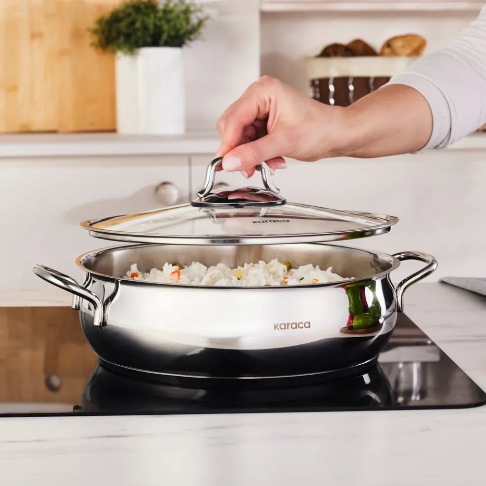 Karaca Emirgan Stainless Steel Shallow Casserole with Lid, 26cm, Silver