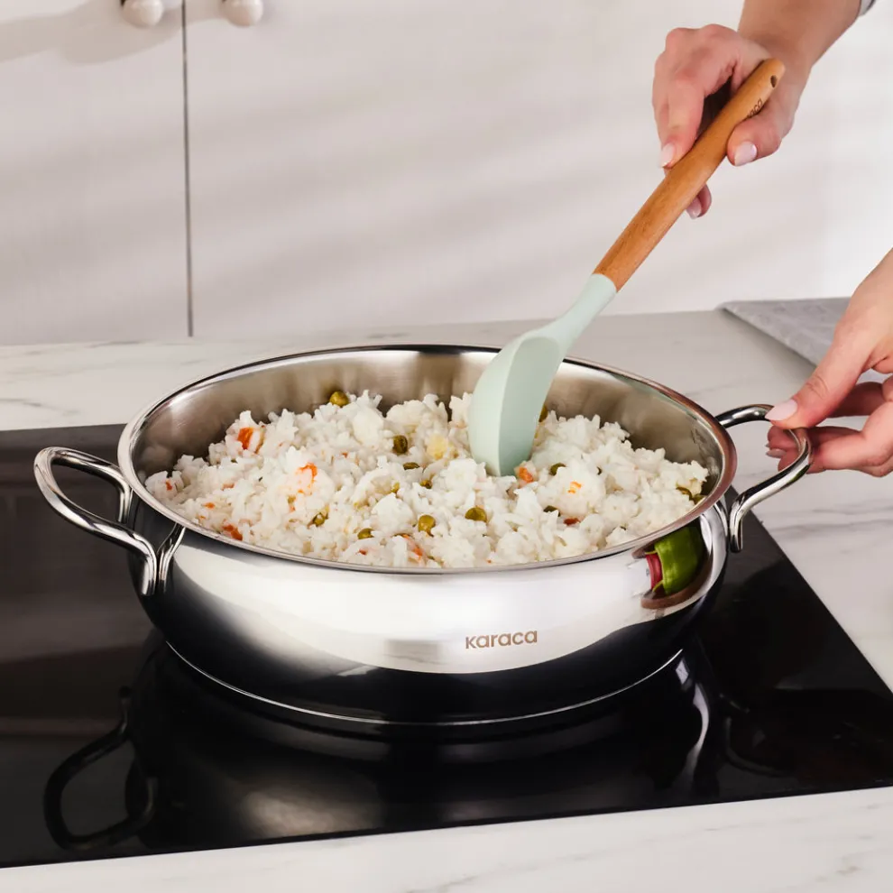 Karaca Emirgan Stainless Steel Shallow Casserole with Lid, 26cm, Silver