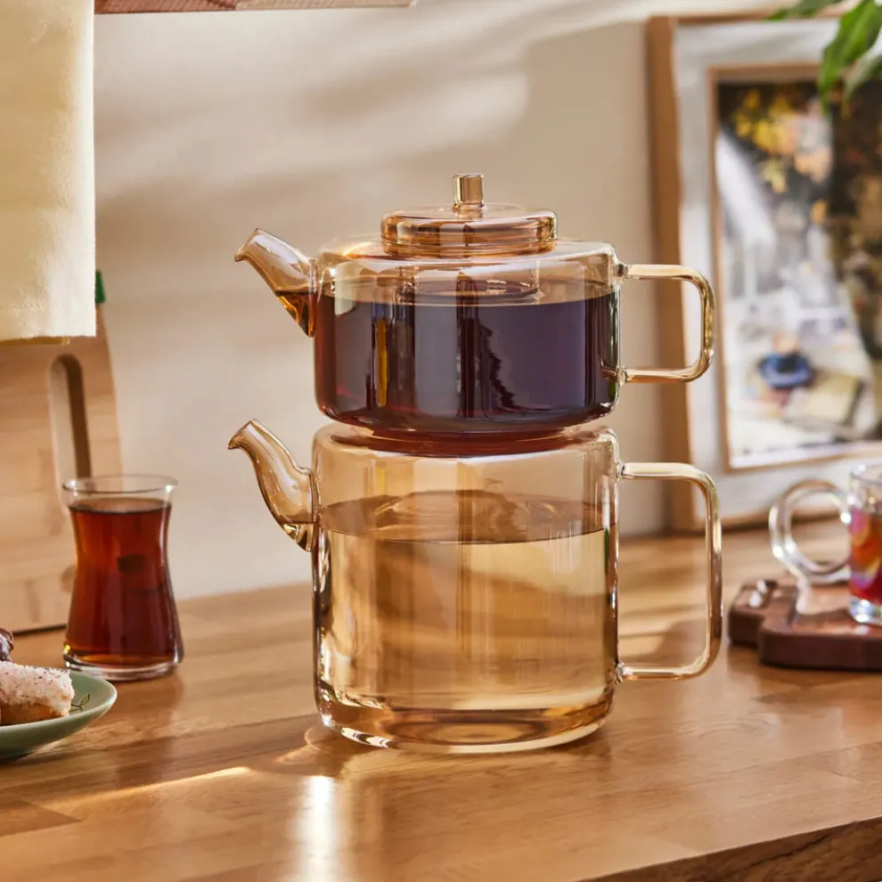 Karaca Flat Borosilicate Glass Teapot, Amber