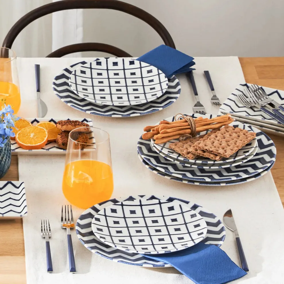 Karaca Forever Bone China Bettoni 18-Piece Serveware Set for 6 People, White Navy Blue