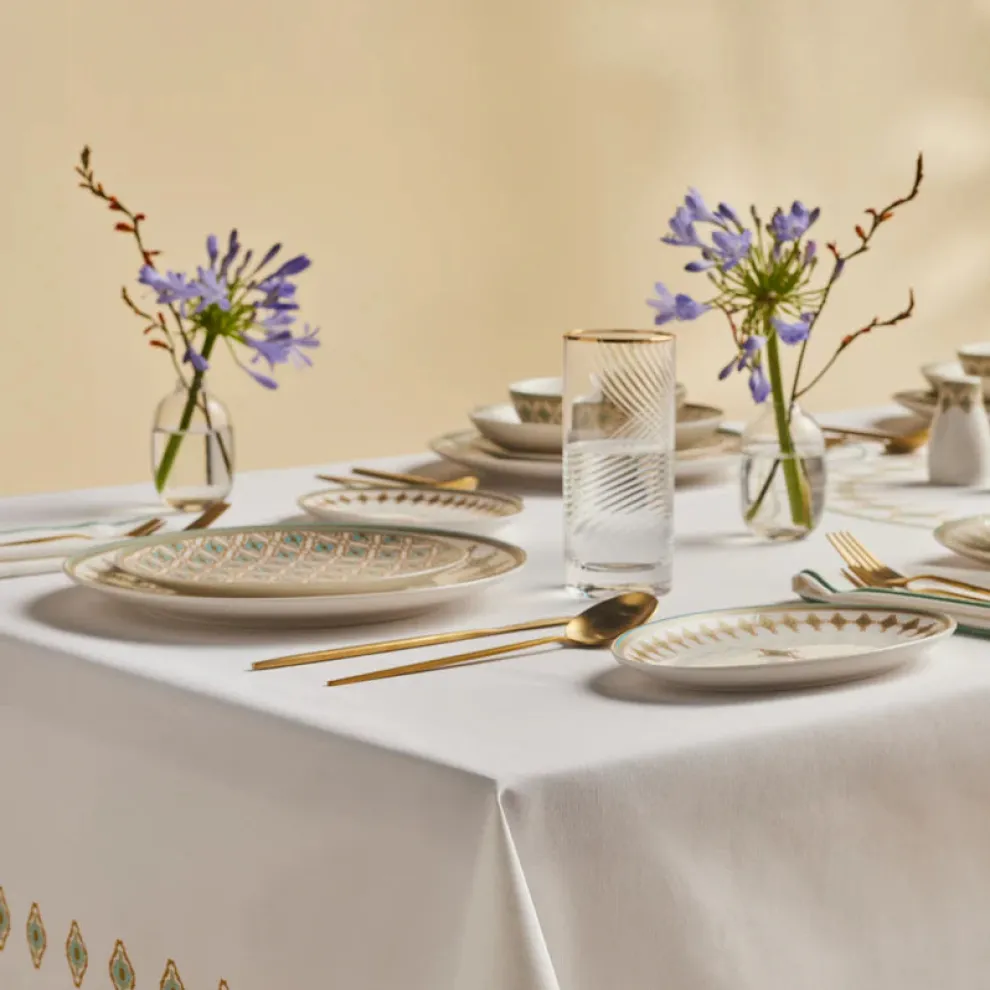 Karaca Forever Bone China Dorothy, 53-Piece Dinner Set for 12 People, Gold