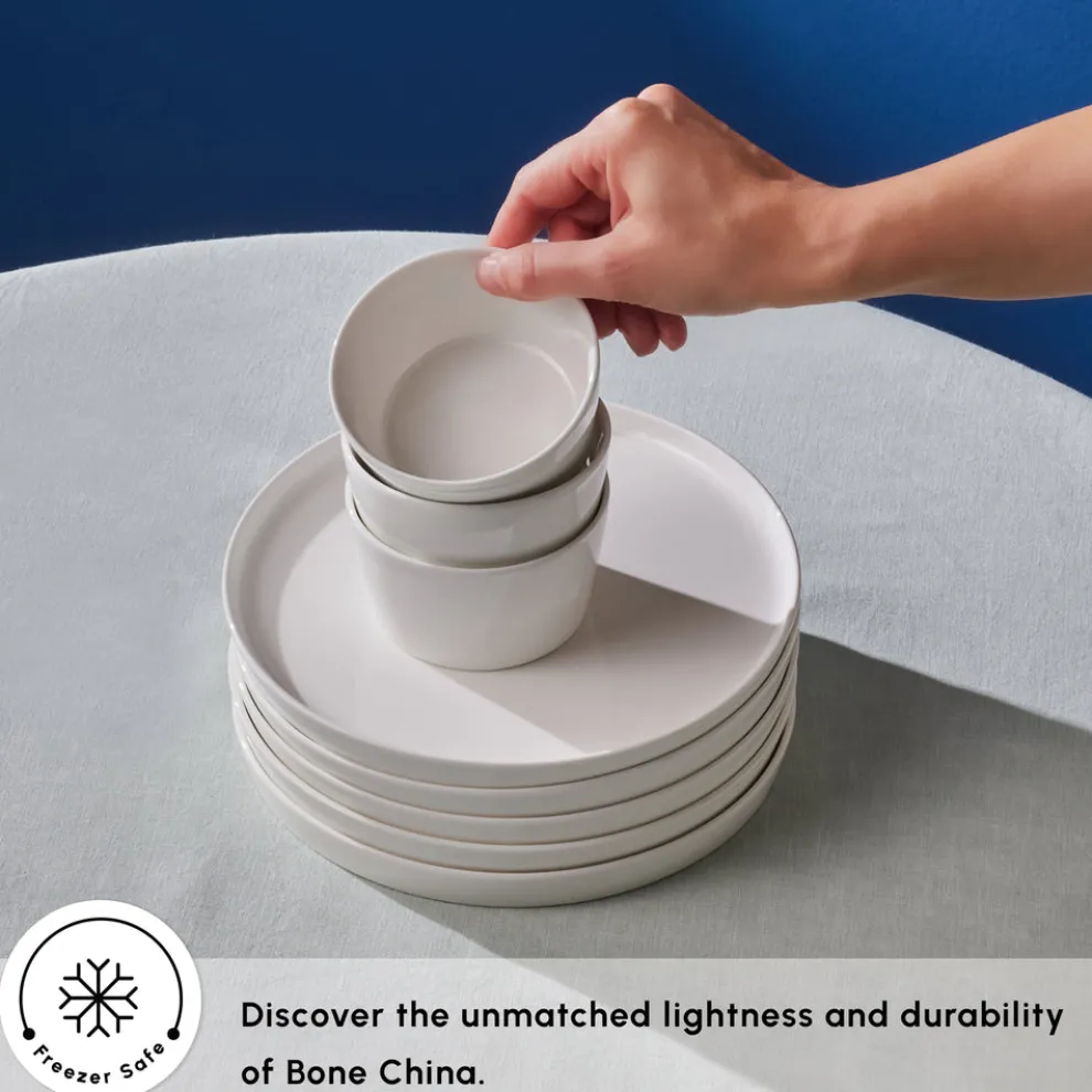 Karaca Forever Bone China Bomo 22-Piece Serveware Set for 6 People, White