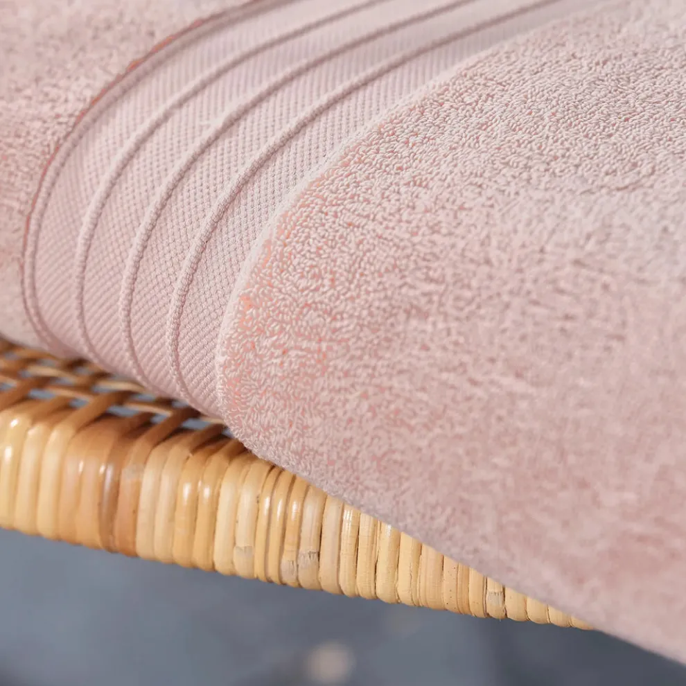 Karaca Home 100% Turkish Cotton Bath Towel, 85cmx150cm, Pink