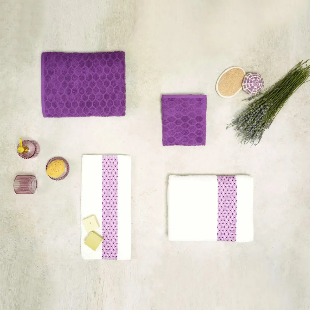 Karaca Home 100% Turkish Cotton Towel Set, Off White Plum