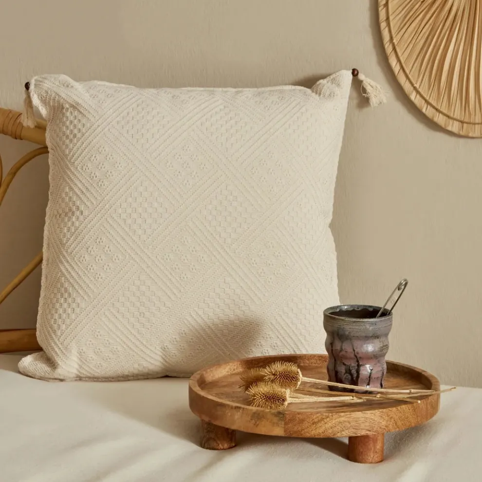 Karaca Home Arven Filled Cushion, 43cmx43cm, Ecru