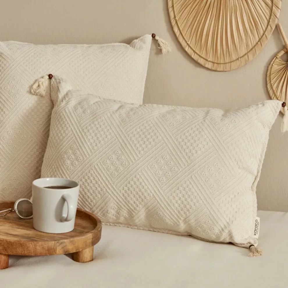 Karaca Home Arven Filled Cushion 35cmx55cm, Ecru