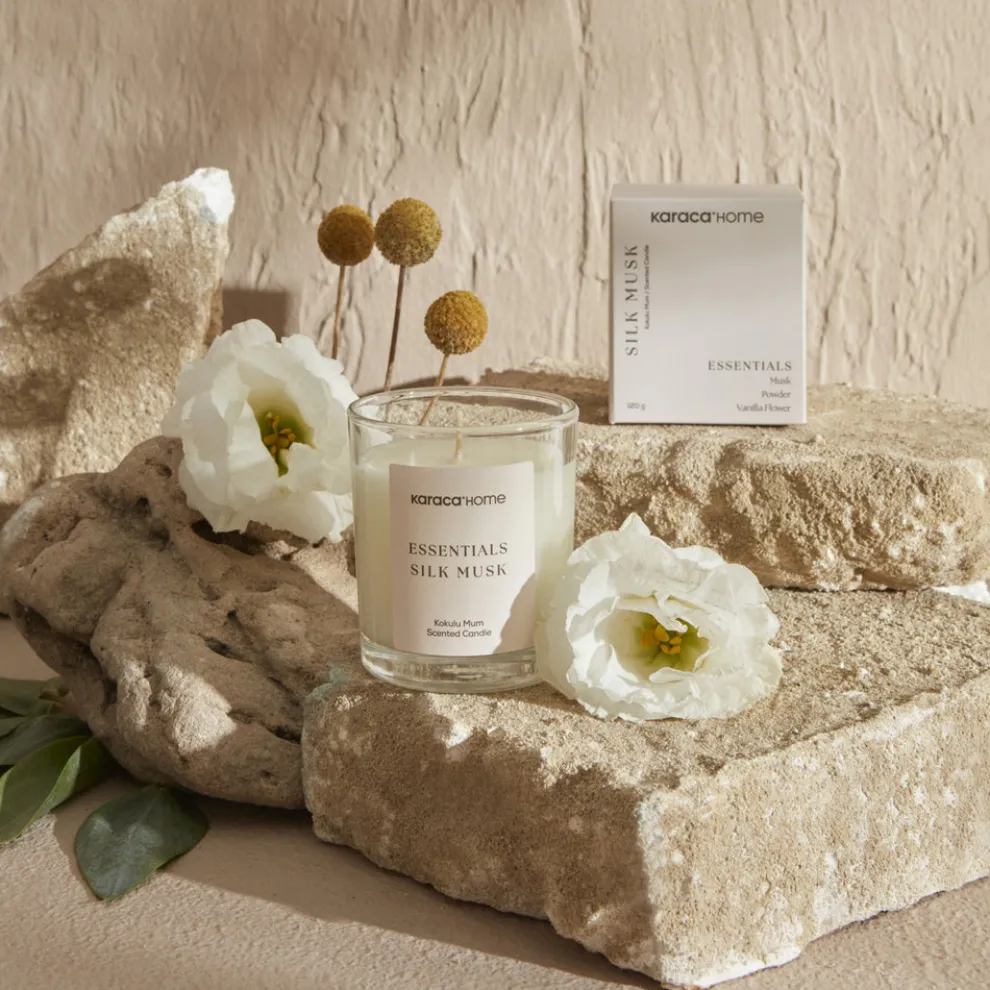Karaca Home Essentials Silk Musk Candle, Pomegranate Blossom
