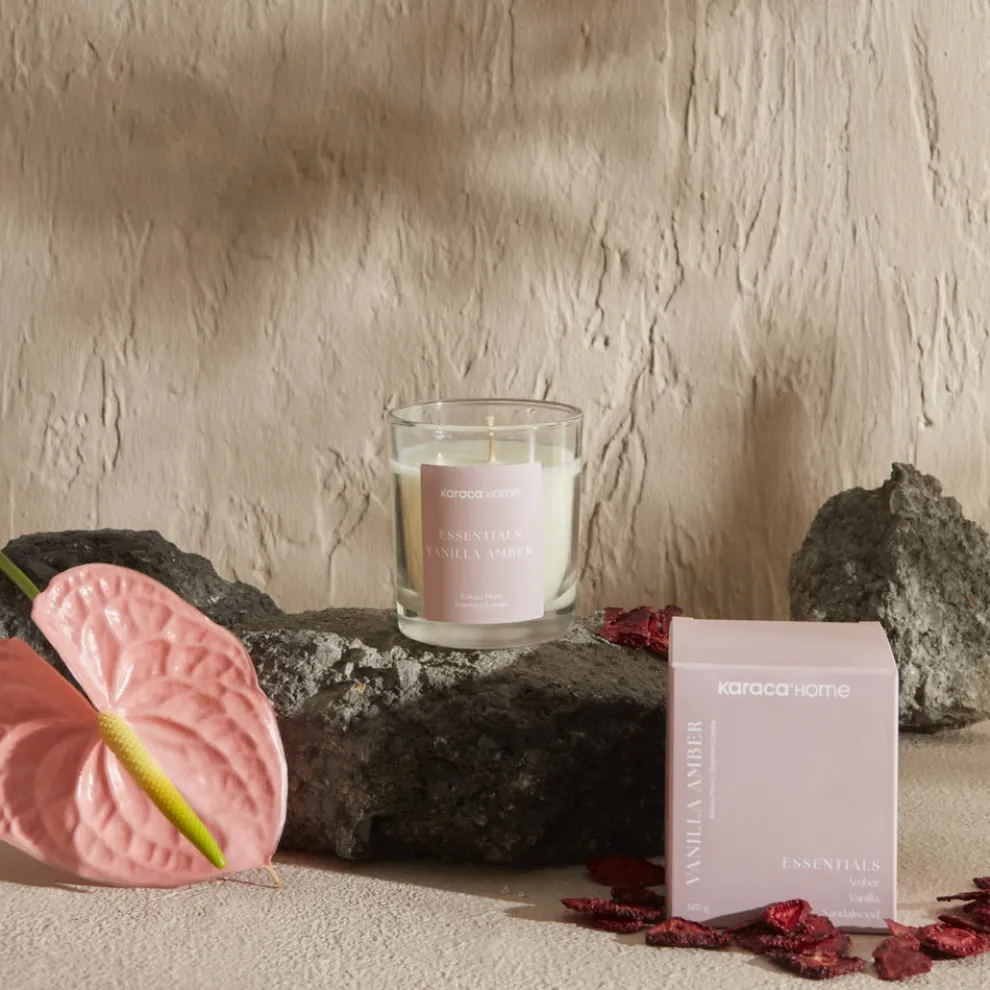 Karaca Home Essentials Vanilla Amber Candle, Dusty Rose