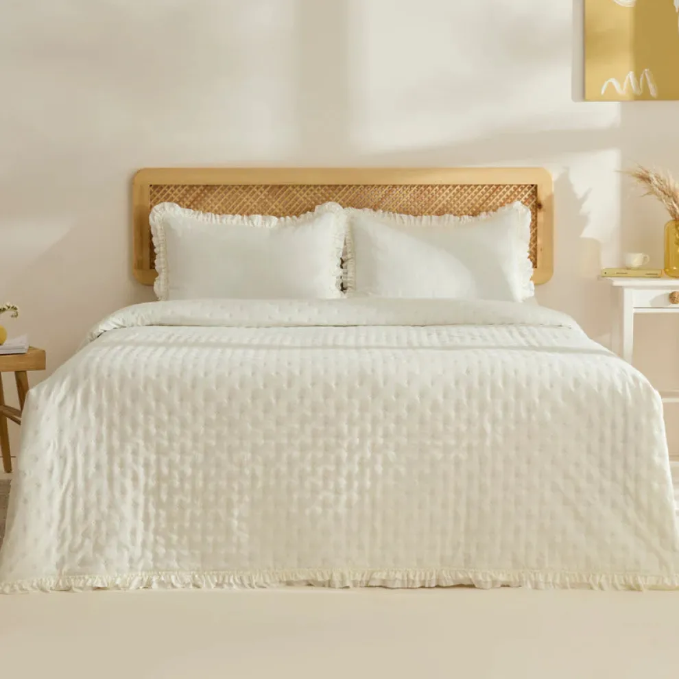 Karaca Home Fiona Bedspread Set, Double, Ecru