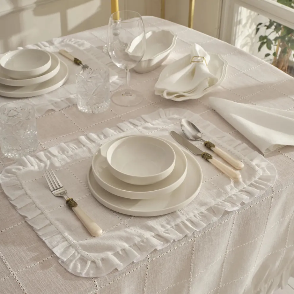 Karaca Home Lalisa 2-Piece Care-Free American Placemat, 32x45cm, White