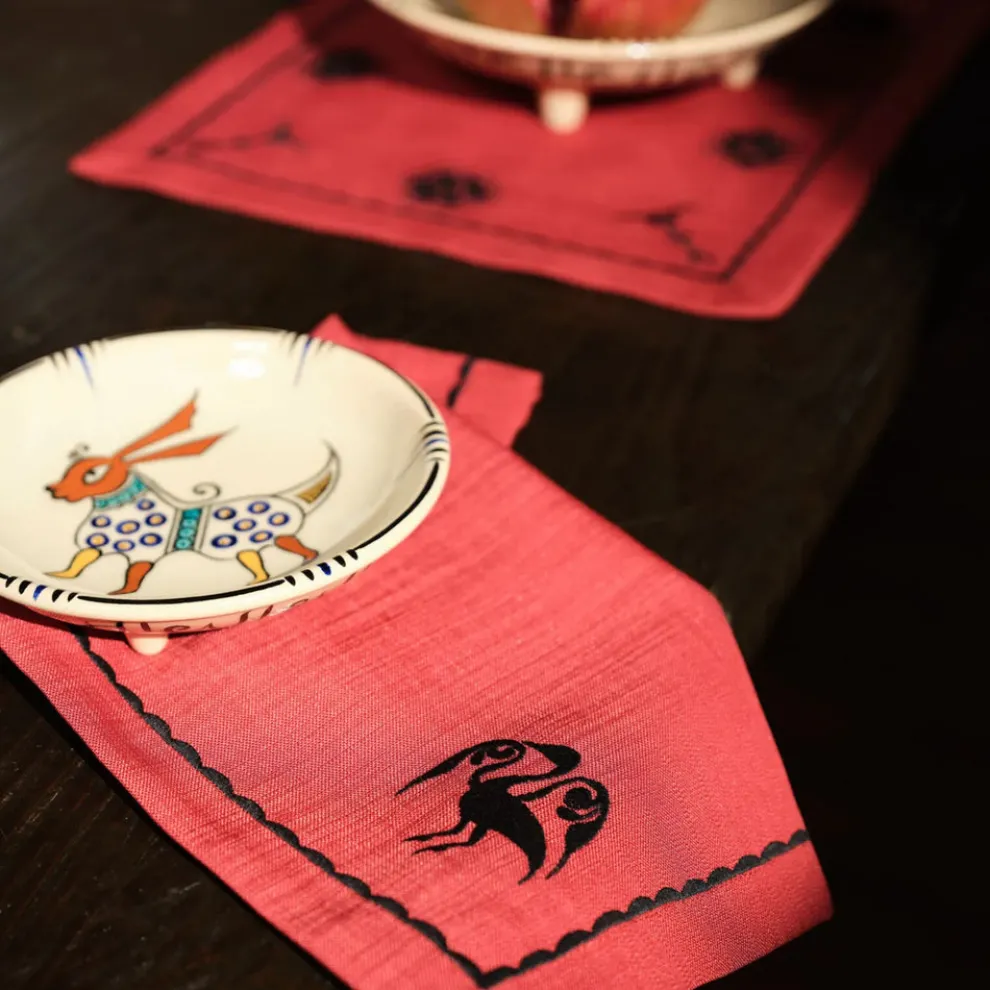 Karaca Home Paye Seljuk Collection 100% Turkish Cotton Embroidered Runner Set with Napkin Set, 12 Piece, Multi