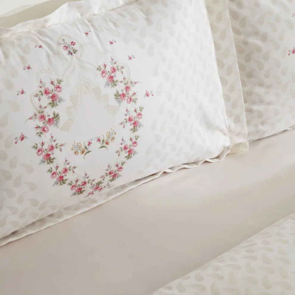 Karaca Home Sonya 100% Turkish Cotton Duvet Cover Set, Double, Burgundy