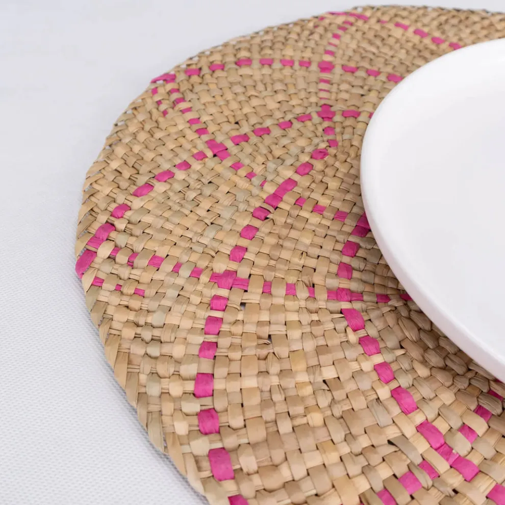 Karaca Home Wilton Placemat Set, 2 Piece, 38cm, Straw Pink