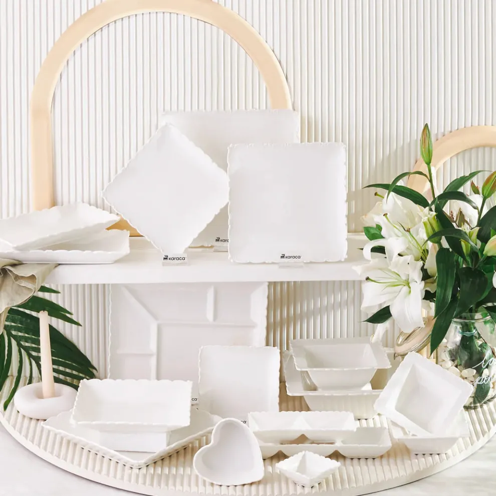Karaca Ivy Porcelain Serving Platter, 35.3cmx23cmx2.5cm, White