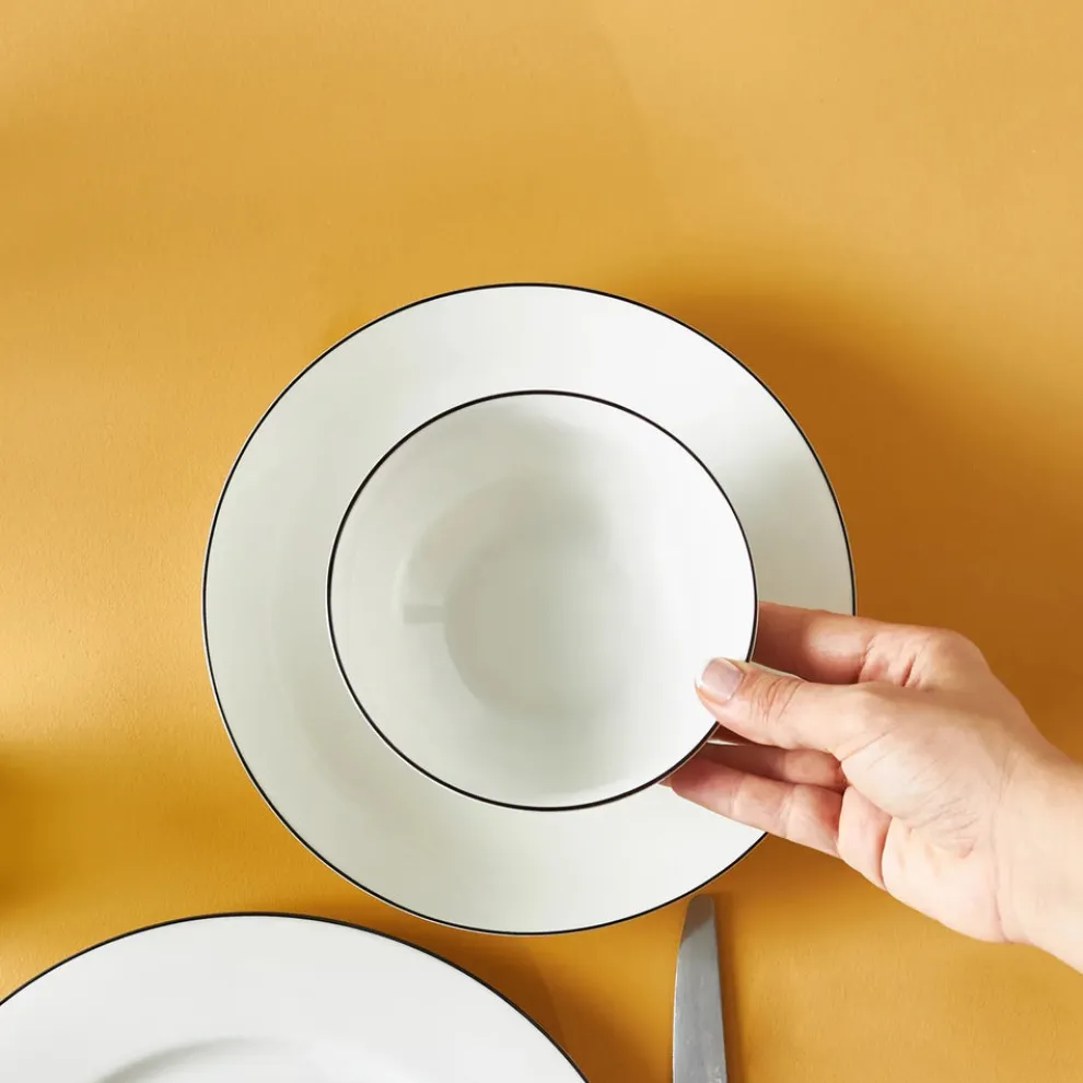 Karaca Lea 18-Piece Bone China Dinner Set for 6 People, White Black