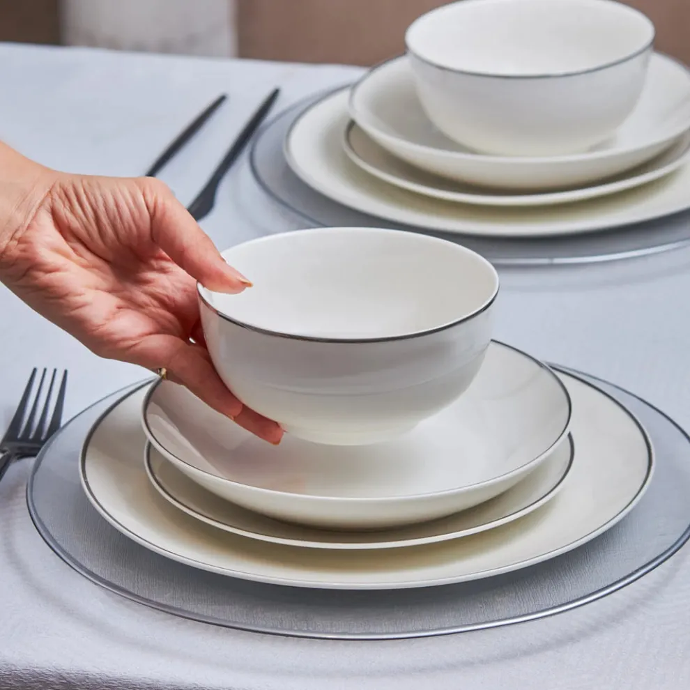 Karaca Leon 24-Piece Porcelain Dinner Set for 6 People, White Platinum