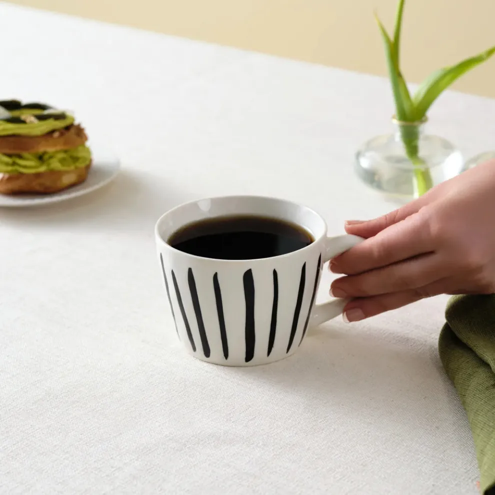Karaca Linda Striped Porcelain Mug, 350ml, Black