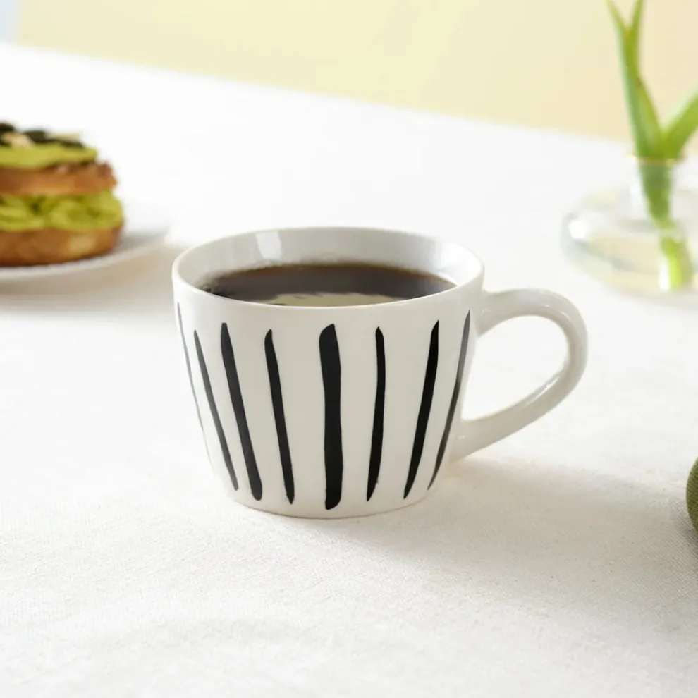 Karaca Linda Striped Porcelain Mug, 350ml, Black