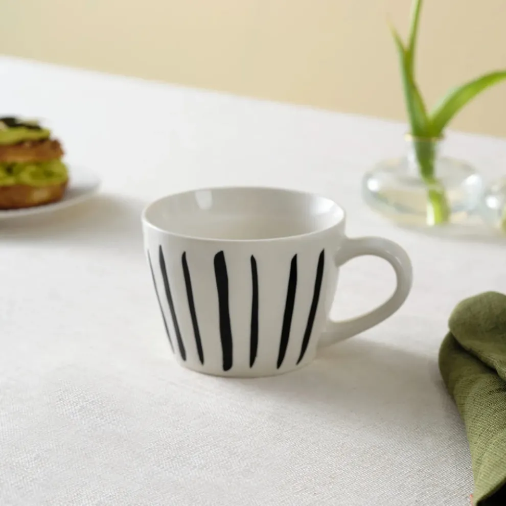 Karaca Linda Striped Porcelain Mug, 350ml, Black