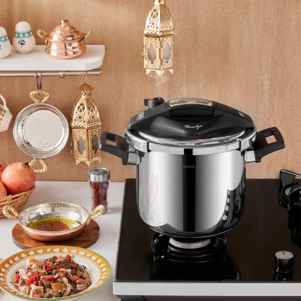 Karaca Marsilya Stainless Steel Induction Pressure Cooker Set, 7L, Silver Black