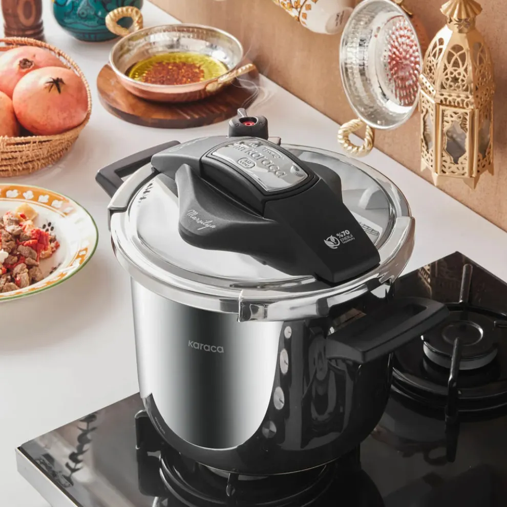 Karaca Marsilya Stainless Steel Induction Pressure Cooker Set, 7L, Silver Black