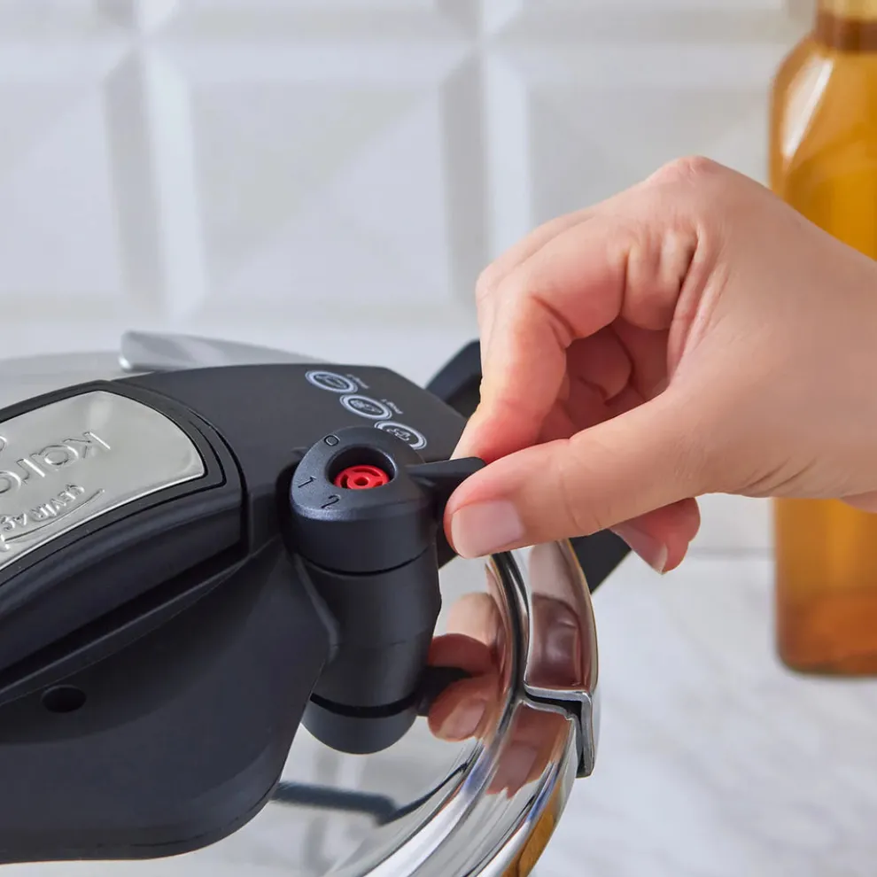 Karaca Marsilya Stainless Steel Induction Pressure Cooker Set, 7L, Silver Black