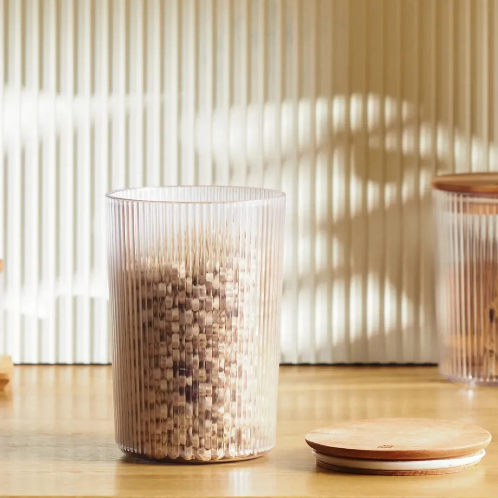 Karaca Massimo Storage Container, 1.5L, Transparent Brown