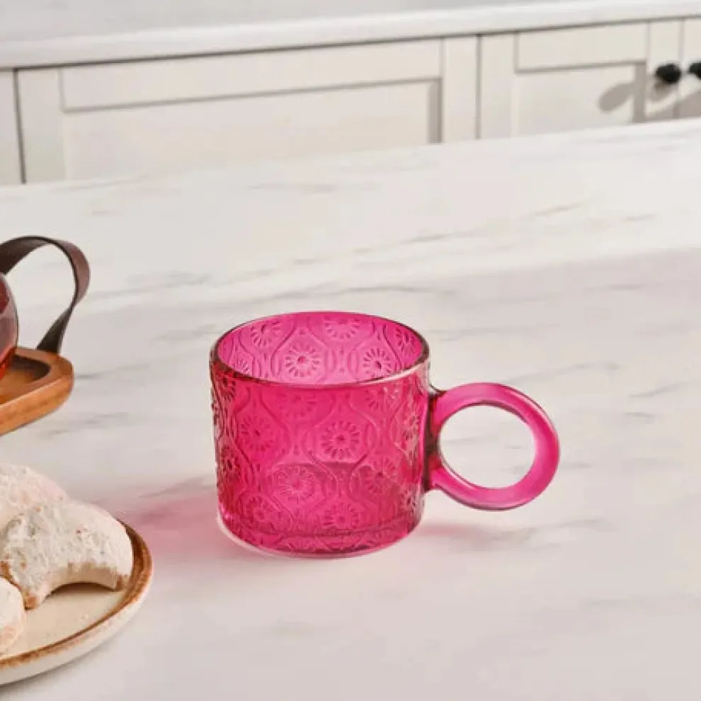 Karaca Miracle Glass Mug, 240ml, Pink Circle