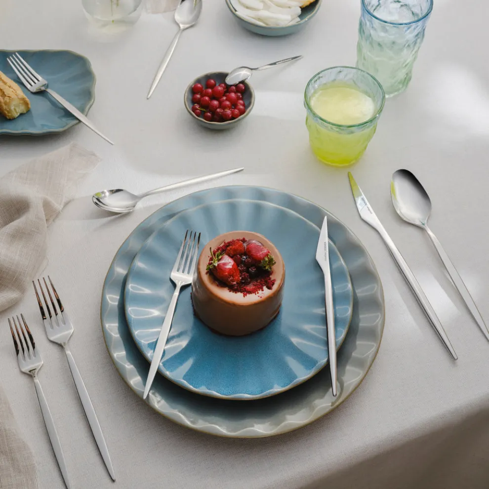 Karaca New Thor V2 84-Piece Stainless Steel Cutlery Set for 12 People, Platin