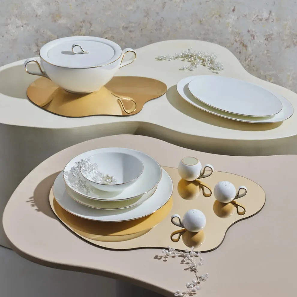 Karaca Red Carpet Collection Fine Pearl Extra Chanak 62-Piece Dinner Set for 12 People, Gold White