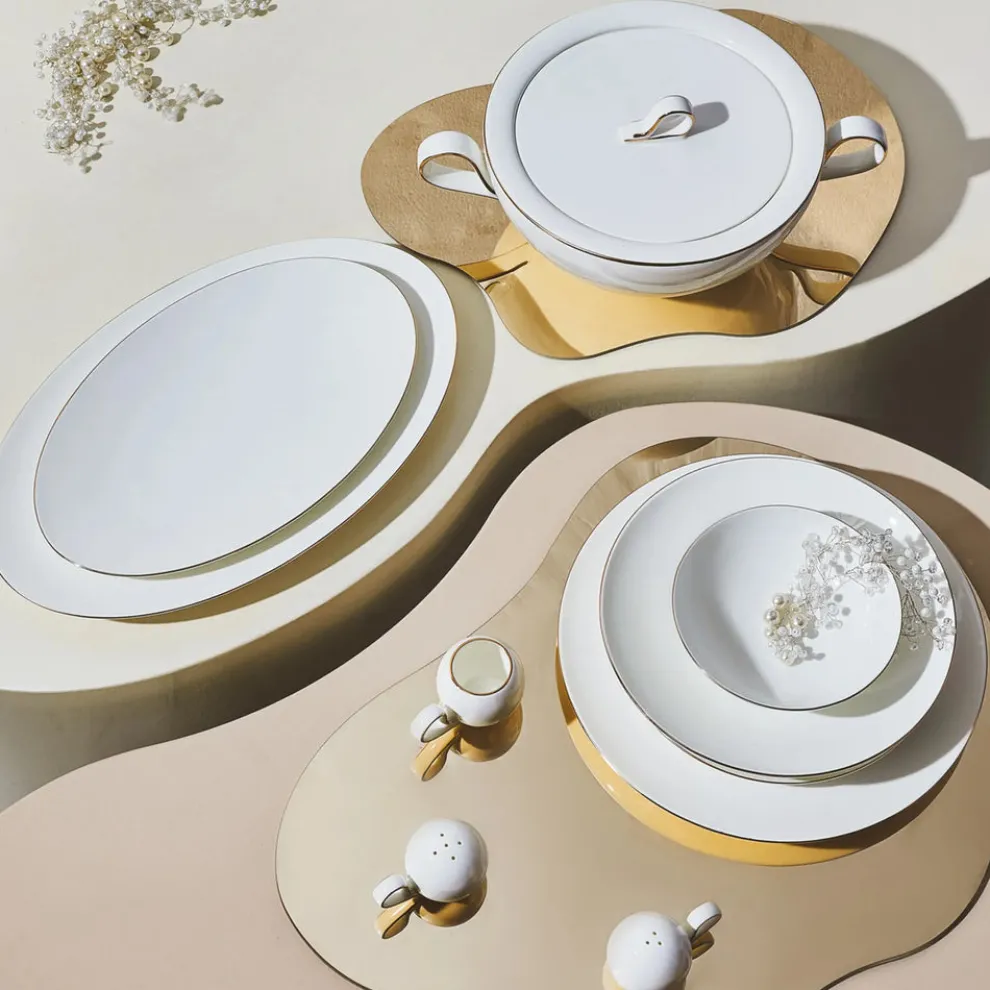 Karaca Red Carpet Collection Fine Pearl Extra Chanak 62-Piece Dinner Set for 12 People, Gold White