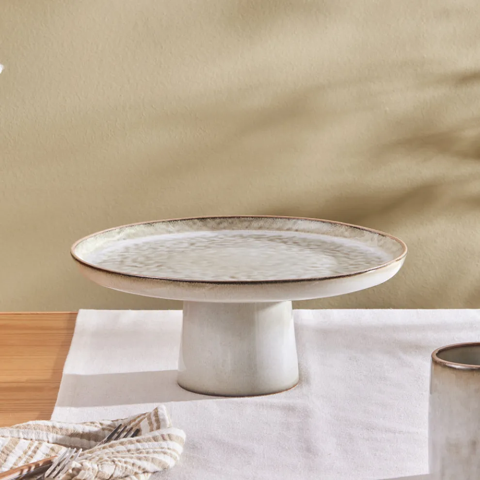 Karaca Rixton Ceramic Cake Stand, 30,5cm, Beige