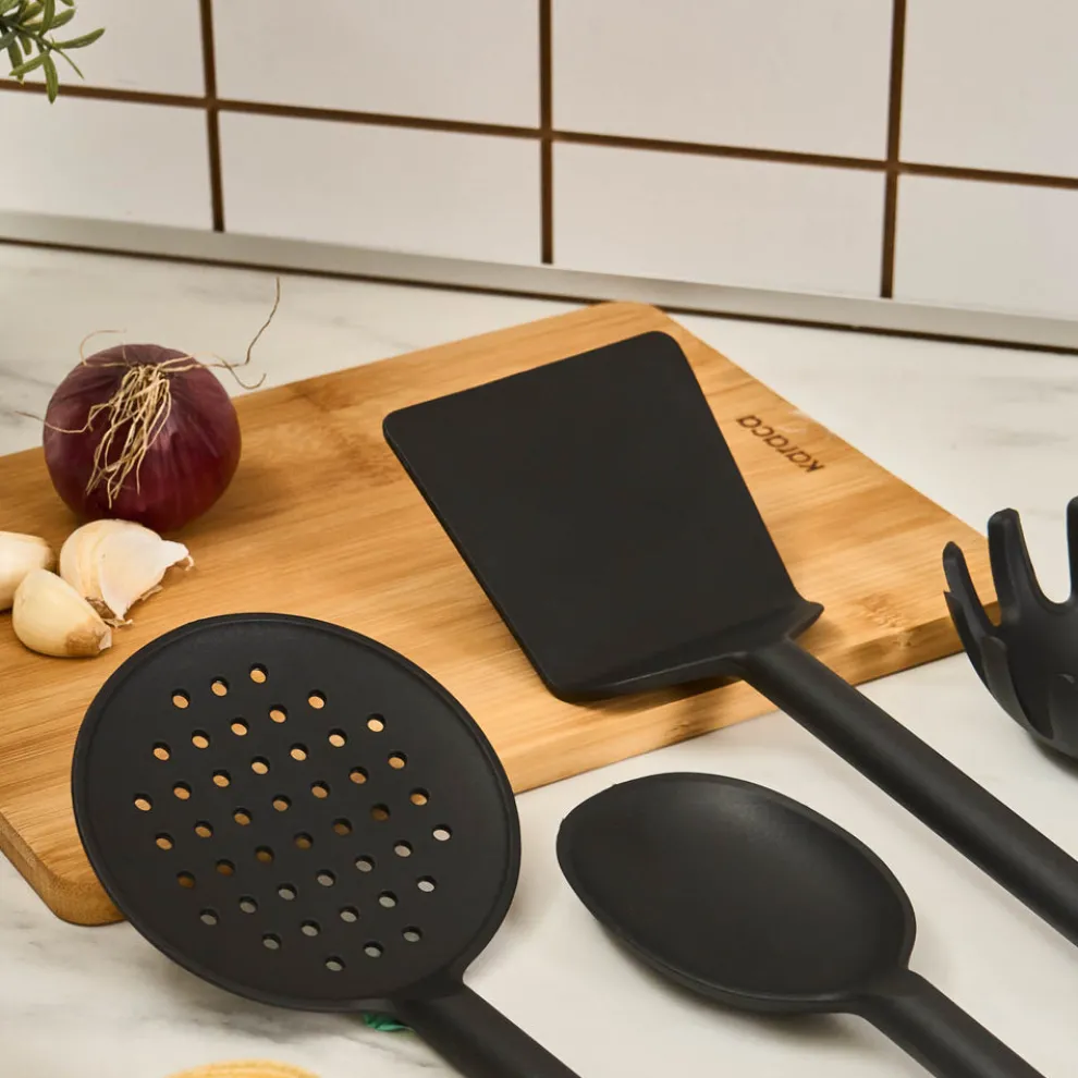 Karaca Simple 5-Piece Utensil Set, Black