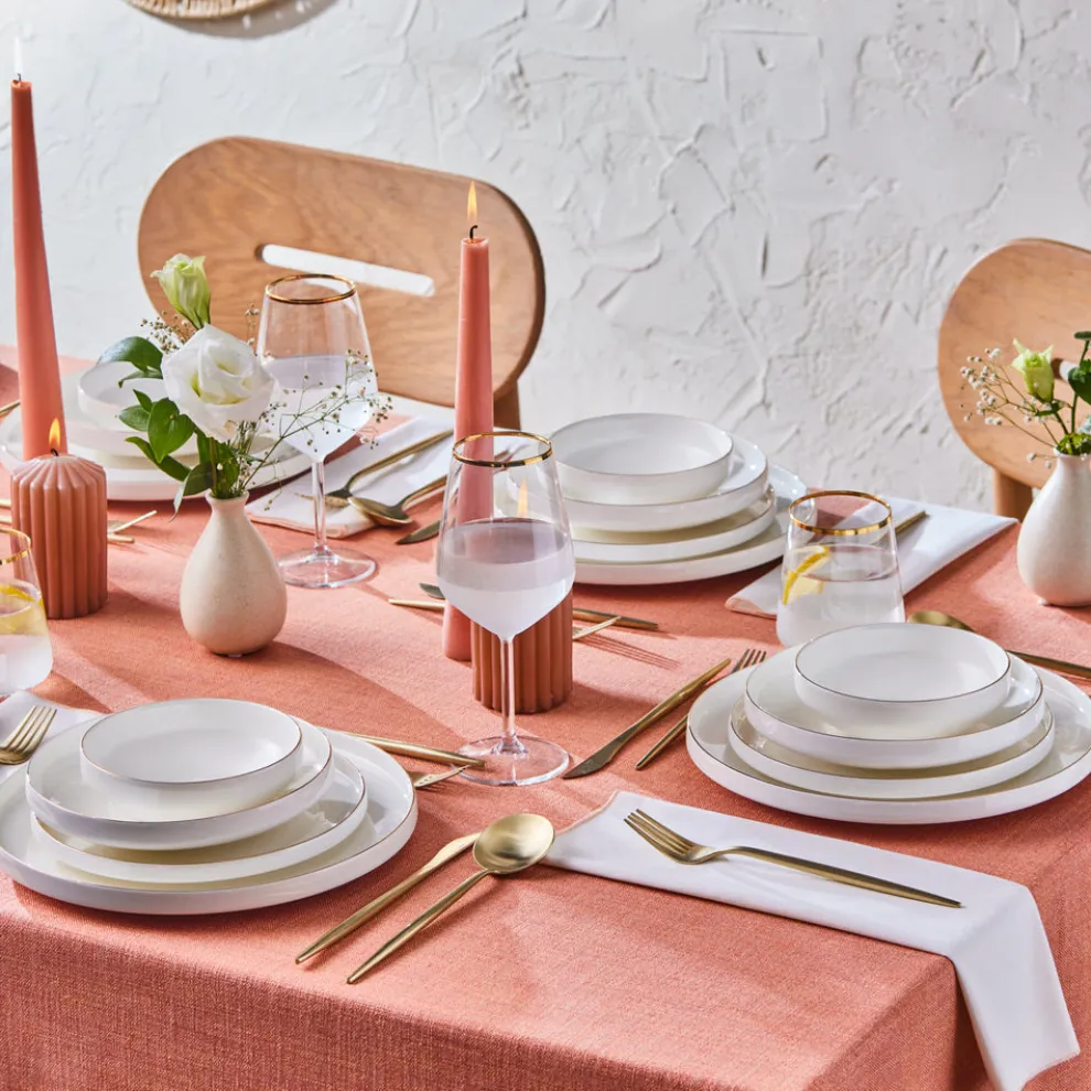 Karaca Stream Bone China Saturn 24-Piece Dinner Set for 6 People, Gold