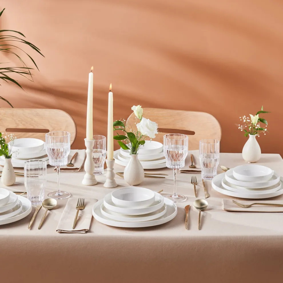 Karaca Stream Bone China Saturn 24-Piece Dinner Set for 6 People, White