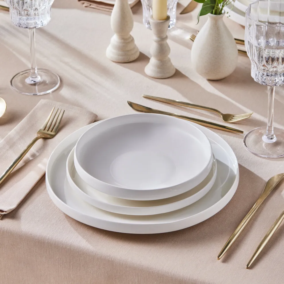 Karaca Stream Bone China Saturn 24-Piece Dinner Set for 6 People, White