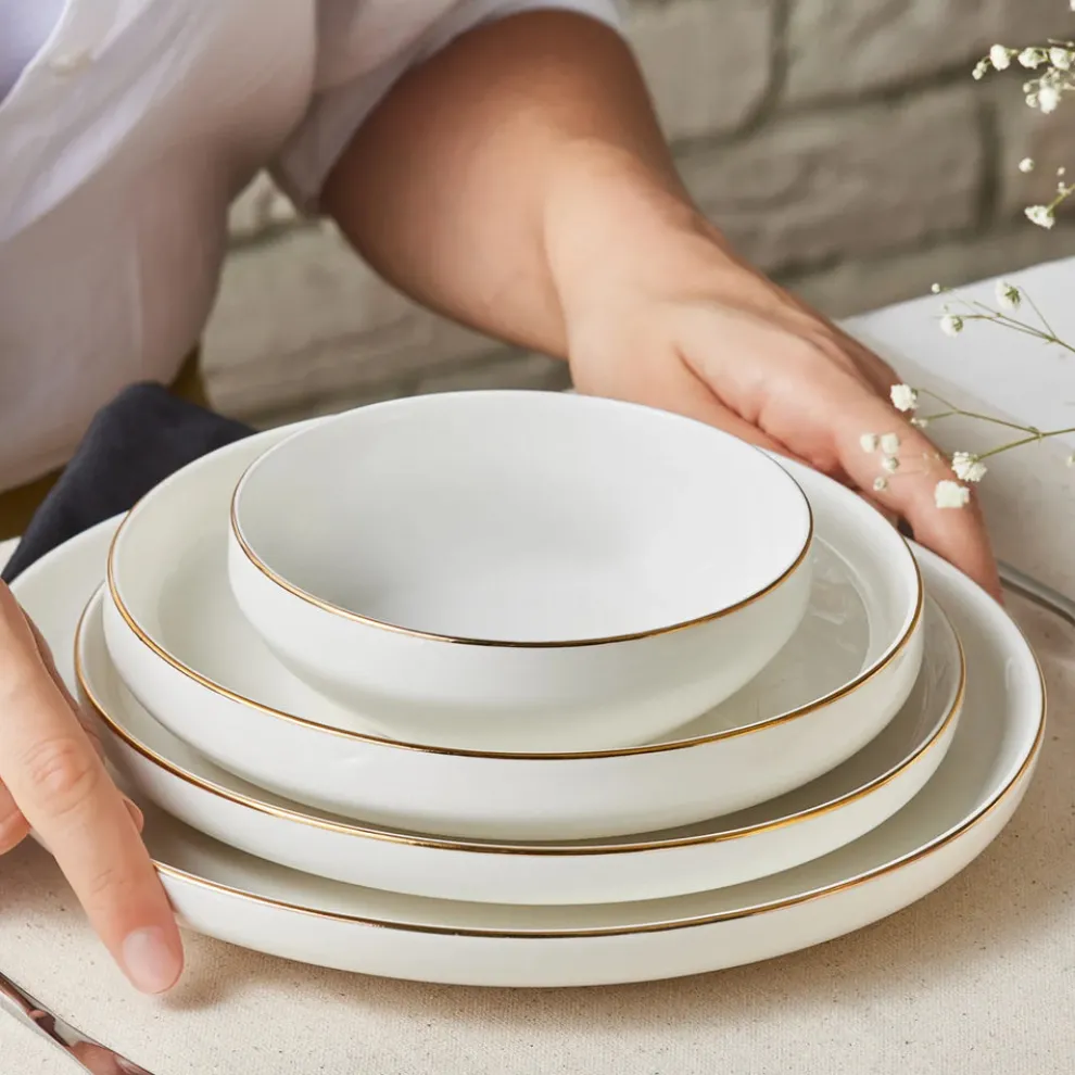 Karaca Stream Bone China Saturn 19-Piece Bone China Dinner Set for 4 People, White Gold