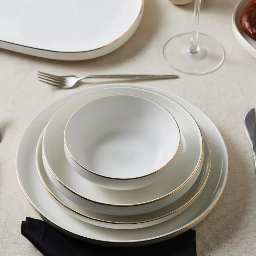 Karaca Stream Bone China Saturn 19-Piece Bone China Dinner Set for 4 People, White Gold