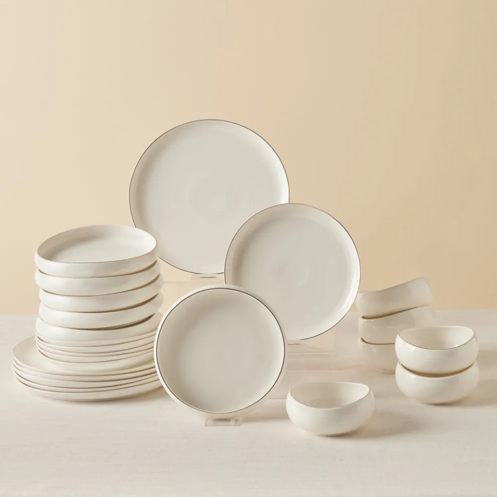 Karaca Stream Bone China Hole Gold 24-Piece Dinner Set for 6 People, Multi