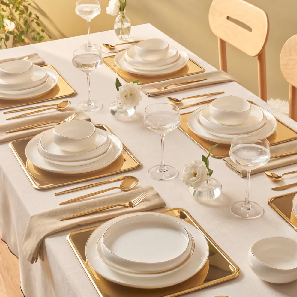 Karaca Stream Bone China Hole Gold 24-Piece Dinner Set for 6 People, Multi