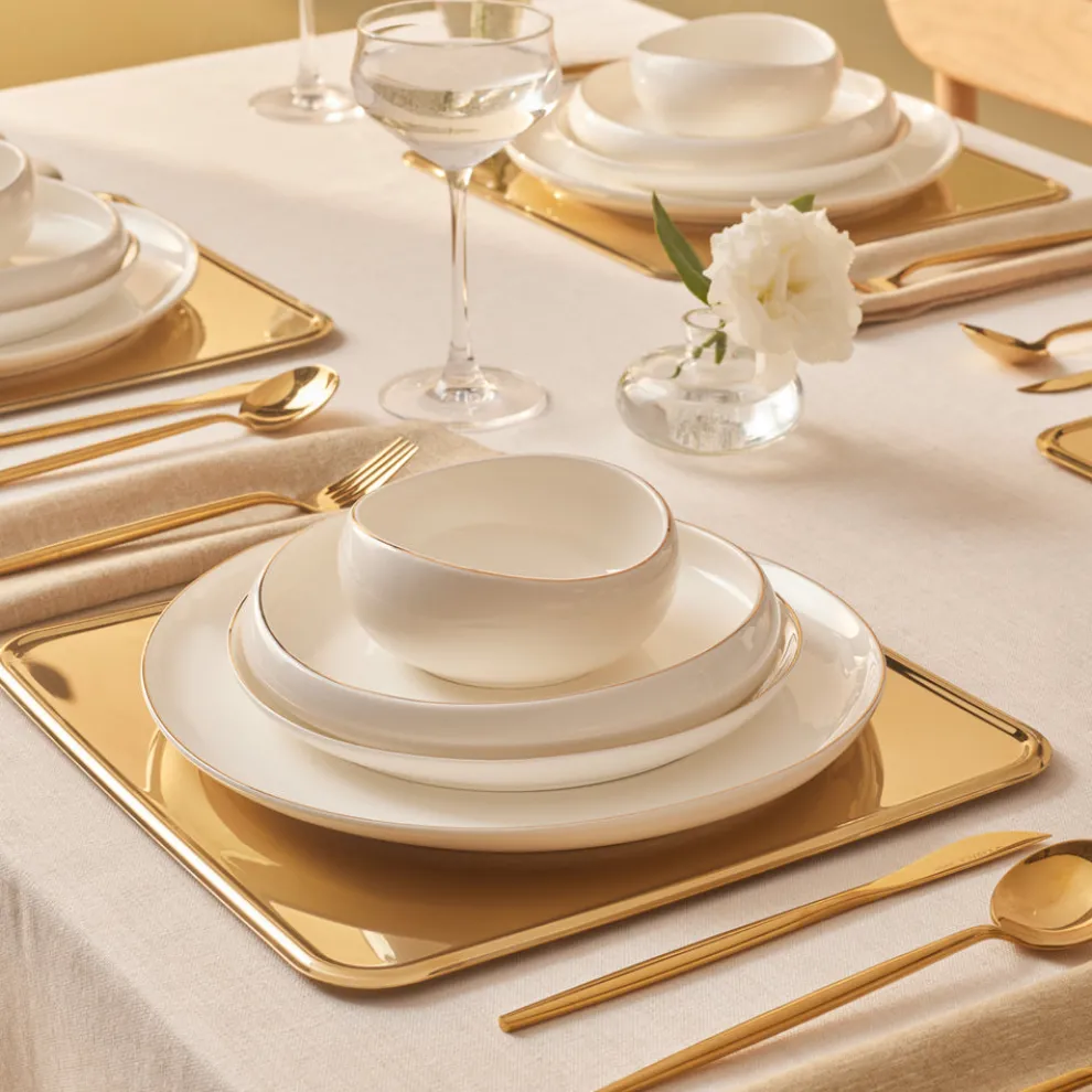 Karaca Stream Bone China Hole Gold 24-Piece Dinner Set for 6 People, Multi