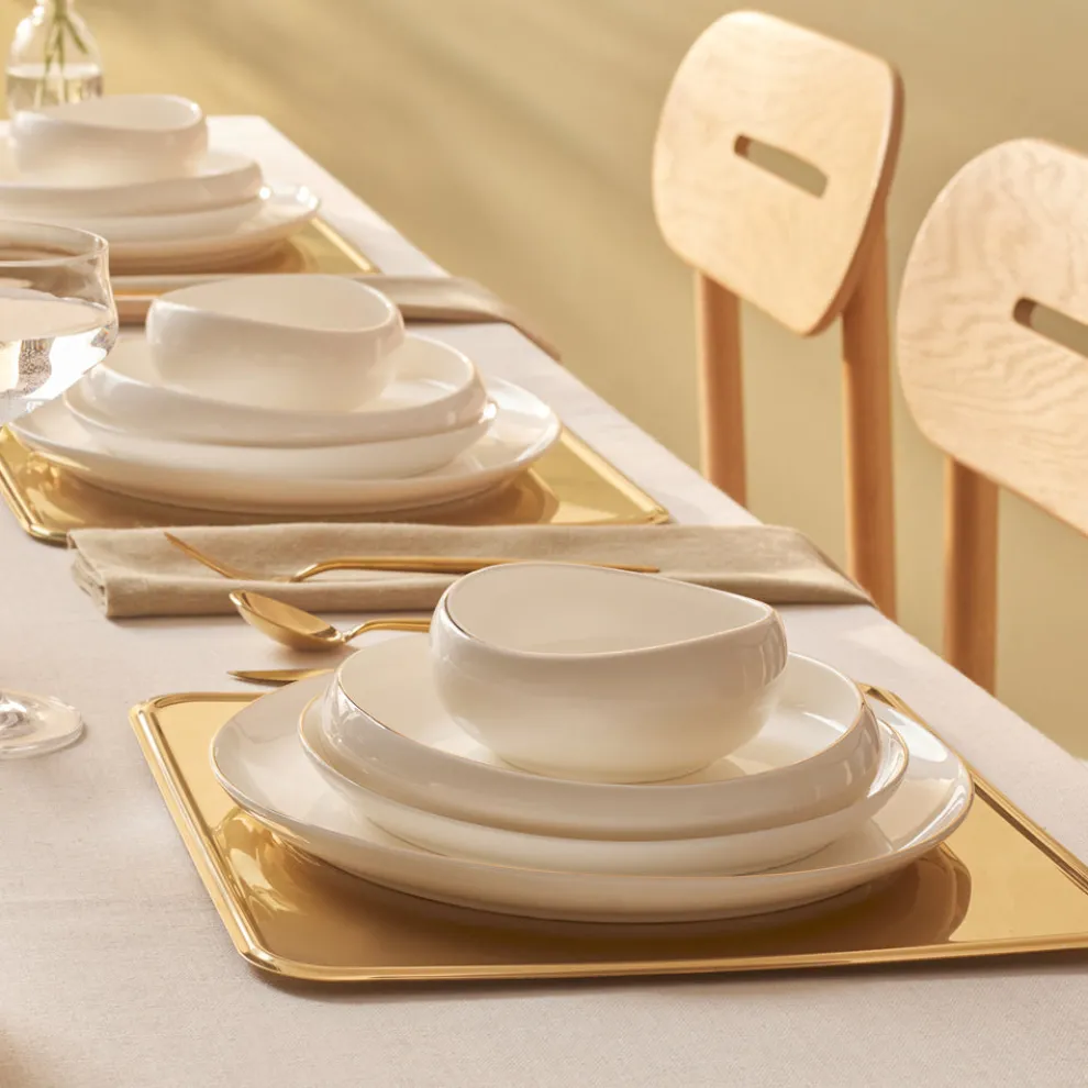 Karaca Stream Bone China Hole Gold 24-Piece Dinner Set for 6 People, Multi