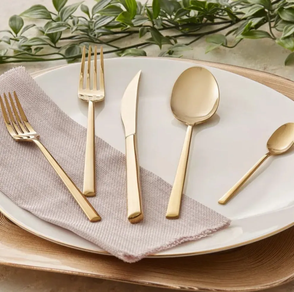 Karaca Tivoli 30-Piece Stainless Steel Cutlery Set for 6 People, Gold