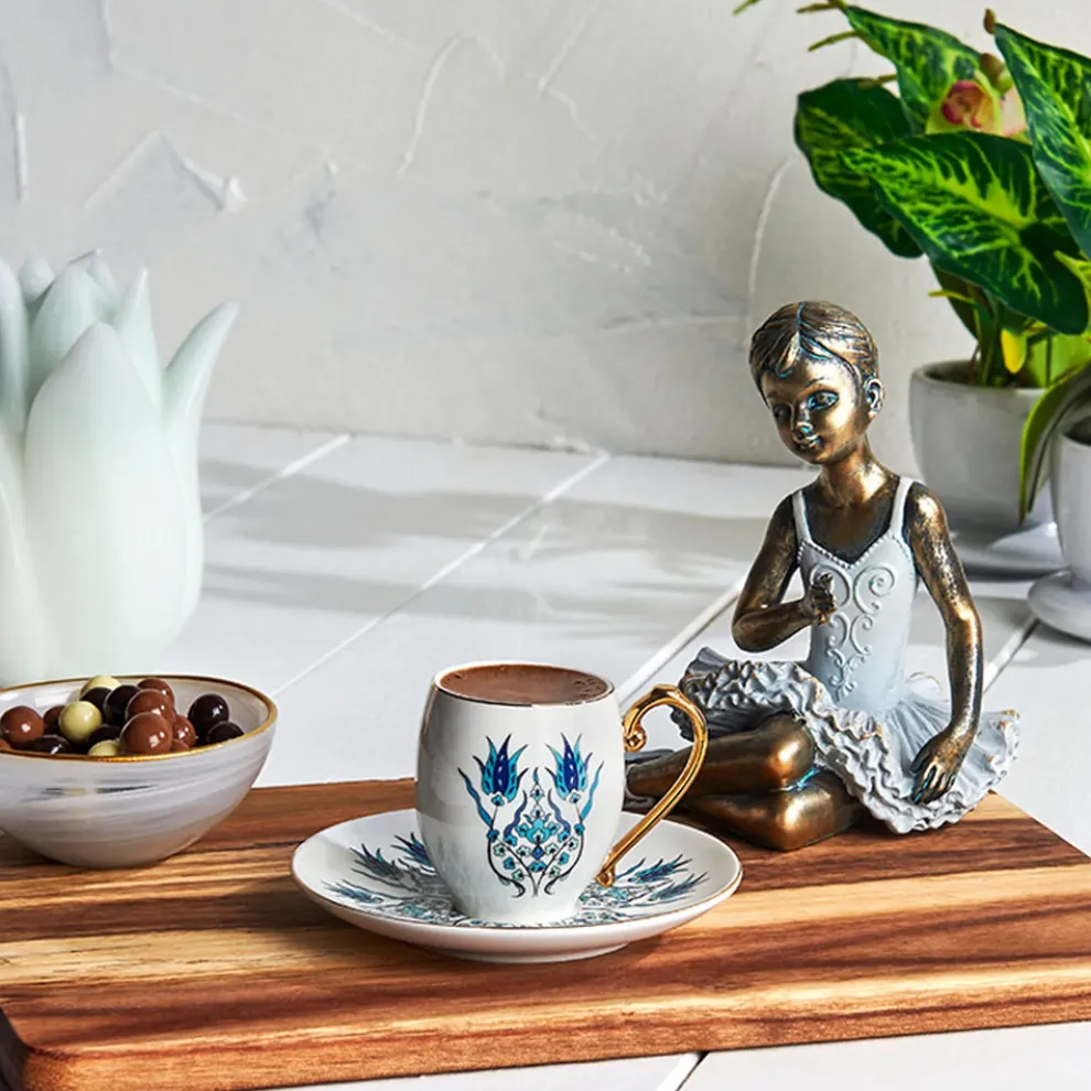 Karaca İznik 12-Piece Porcelain Porcelain Espresso Turkish Coffee Cup Set for 6 People, 90ml, Multi